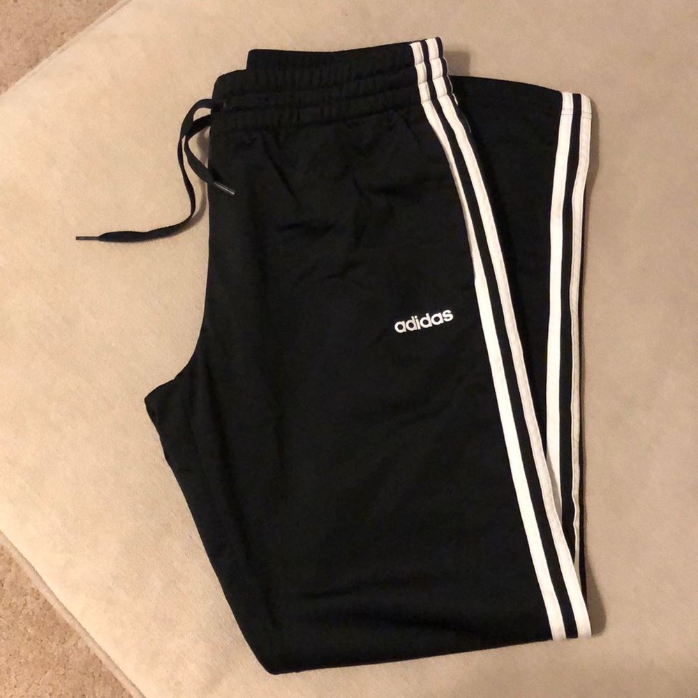 Women’s Adidas pants